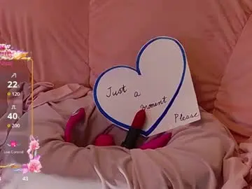 Chaturbate Live Porn of naomihoney77