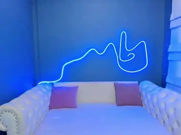 Chaturbate Live Sex Cam of roxy_mars