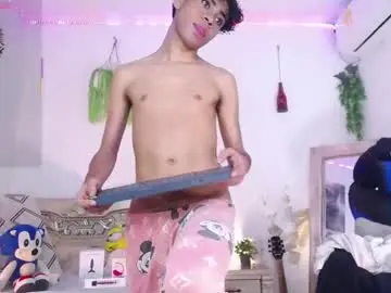 Chaturbate Live Sex Cam of armondx_parkr