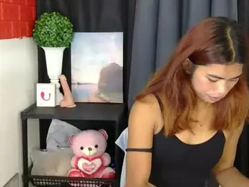 Chaturbate Live Sex Cam of bella_bliss14