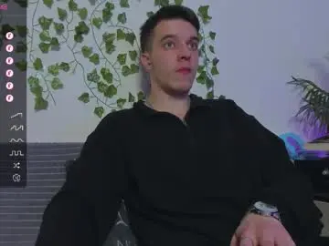 Chaturbate Sex Cam of bravomaestro