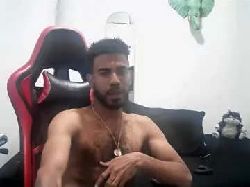 Chaturbate Best live sex cam show of bruce_1111