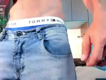 Chaturbate Free Live Porn of drakeneumann