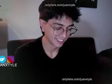 Chaturbate Watch Live Sex Cams of juancamroom