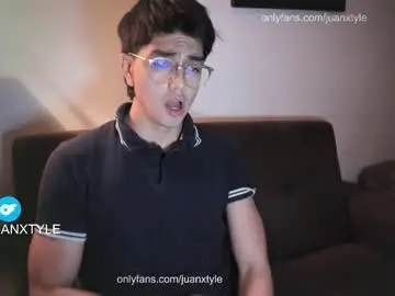 Chaturbate Sex Cam of juancamroom