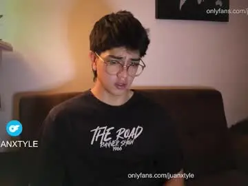 Chaturbate Private Sex Chat of juancamroom