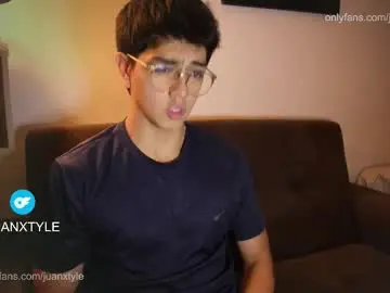 Chaturbate Adult Video Chat of juancamroom