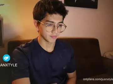Chaturbate Live Porn of juancamroom