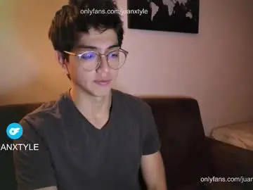 Chaturbate Free Live Porn of juancamroom