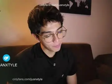 Chaturbate Adult Webcams of juancamroom