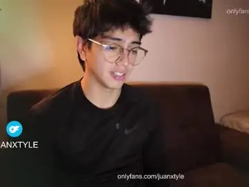 Chaturbate Sex Cam of juancamroom