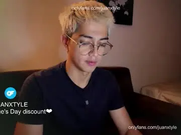 Chaturbate Nude Webcam of juancamroom