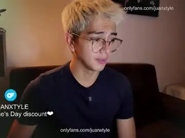 Chaturbate Live Sex of juancamroom