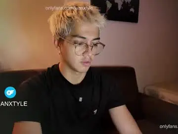 Chaturbate Nude Webcam of juancamroom