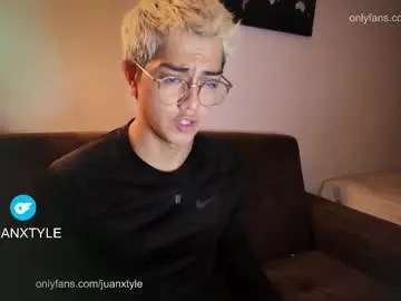 Chaturbate Private Sex Chat of juancamroom