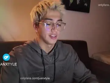 Chaturbate Private Sex Chat of juancamroom