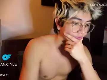 Chaturbate Live Sex Cam of juancamroom
