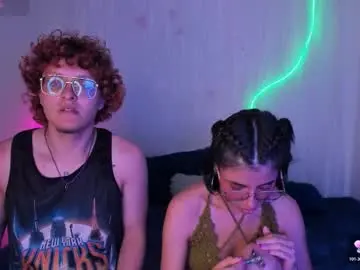 Chaturbate Adult Video Chat of lia_leandro888