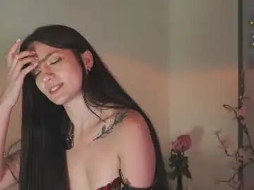 Chaturbate Best live sex cam show of lillucooper