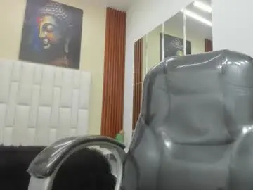 Chaturbate Best live sex cam show of lucas_rivass