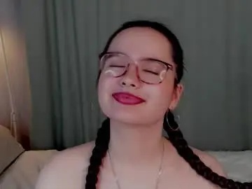 Chaturbate Live Sex Cam of iralascola