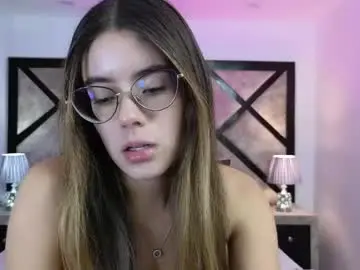 Chaturbate Best live sex cam show of miasilverr