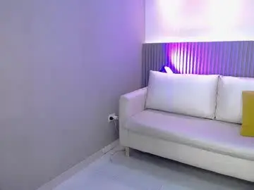 Chaturbate Live Sex Cam of anaciet_evans