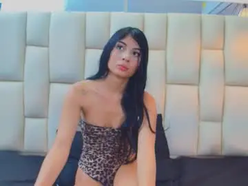 Chaturbate Live Sex Cam of lana_sliim