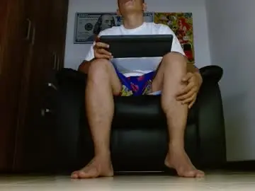 Chaturbate Live Porn of master_melo