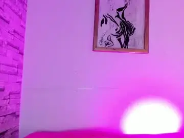 Chaturbate Sex Cam of serena_fey