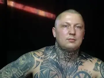 Chaturbate Live Sex Cam of devilwithtats
