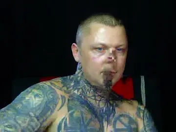 Chaturbate Free Porn Cam of devilwithtats