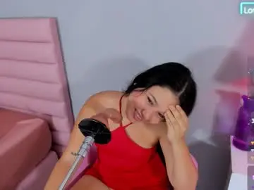 Chaturbate Free Live Porn of emma_clarke_