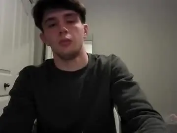 Chaturbate Live Sex Cam of hunglikecrazyy