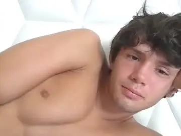 Chaturbate Live Sex Cam of hunglikecrazyy