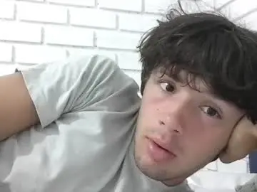 Chaturbate Nude Webcam of hunglikecrazyy