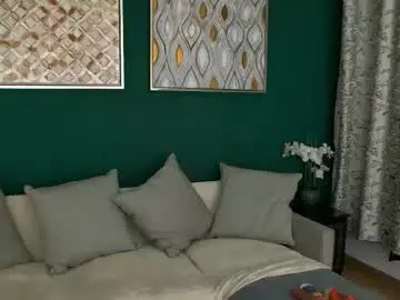 Chaturbate Live Sex Cam of jessie_sinn