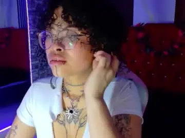 Chaturbate Free Live Porn of miahernadez303av