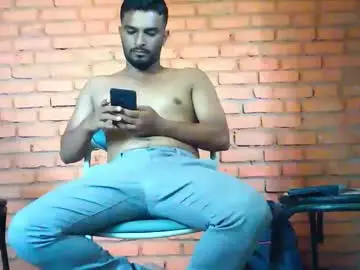 Chaturbate Nude Webcam of spicybuoy