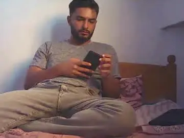 Chaturbate Nude Webcam of spicybuoy