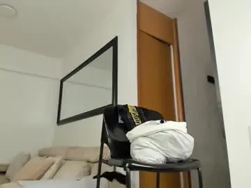 Chaturbate Free Porn Cam of sr_smit_hot