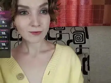 Chaturbate Live Sex Cam of tinawincee