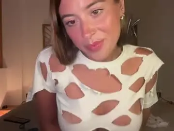 Chaturbate Live Sex Cam of karinaaaxx