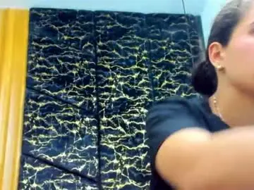Chaturbate Watch Live Sex Cams of miacours