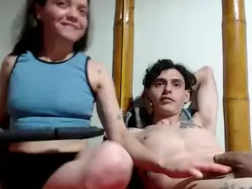 Chaturbate Live Porn of miahells