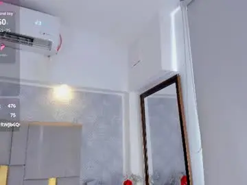 Chaturbate Watch Live Sex Cams of milasaenz1