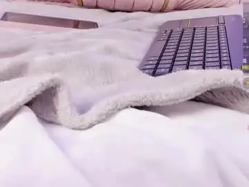 Chaturbate Nude Webcam of _nicole_moon