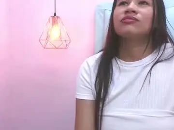 Chaturbate Adult Webcams of hillarypetite
