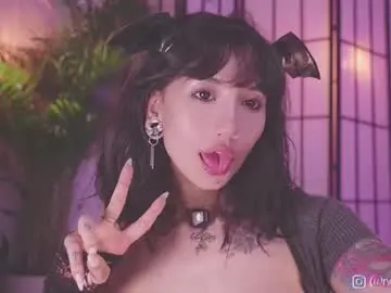 Chaturbate Best live sex cam show of nekyra_san