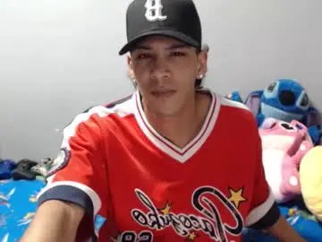 Chaturbate Watch Live Sex Cams of robert_kingg